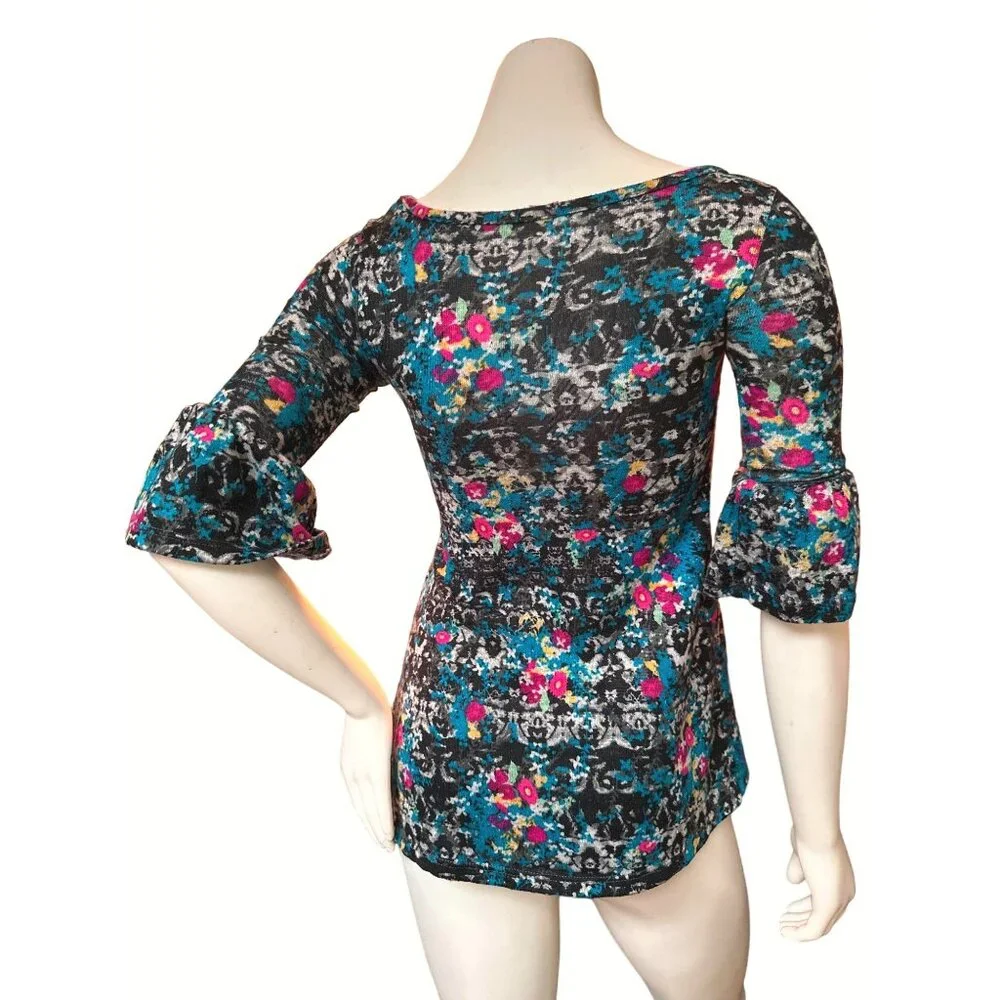 City Streets Girls XXS  Sleeve Floral Knit Top 96 Polyester 4 Spandex Black Blue - Picture 2 of 8